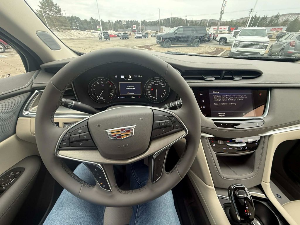 Cadillac XT5 Premium Luxury 2026 à Edmundston, Nouveau-Brunswick - 7 - w1024h768px