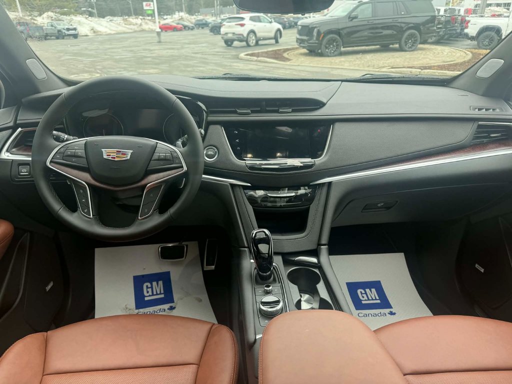 2026 Cadillac XT5 Sport in Edmundston, New Brunswick - 8 - w1024h768px