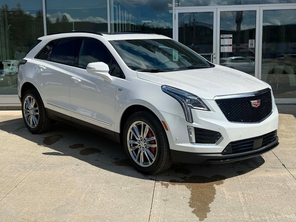 Cadillac XT5 Sport 2026 à Edmundston, Nouveau-Brunswick - 2 - w1024h768px