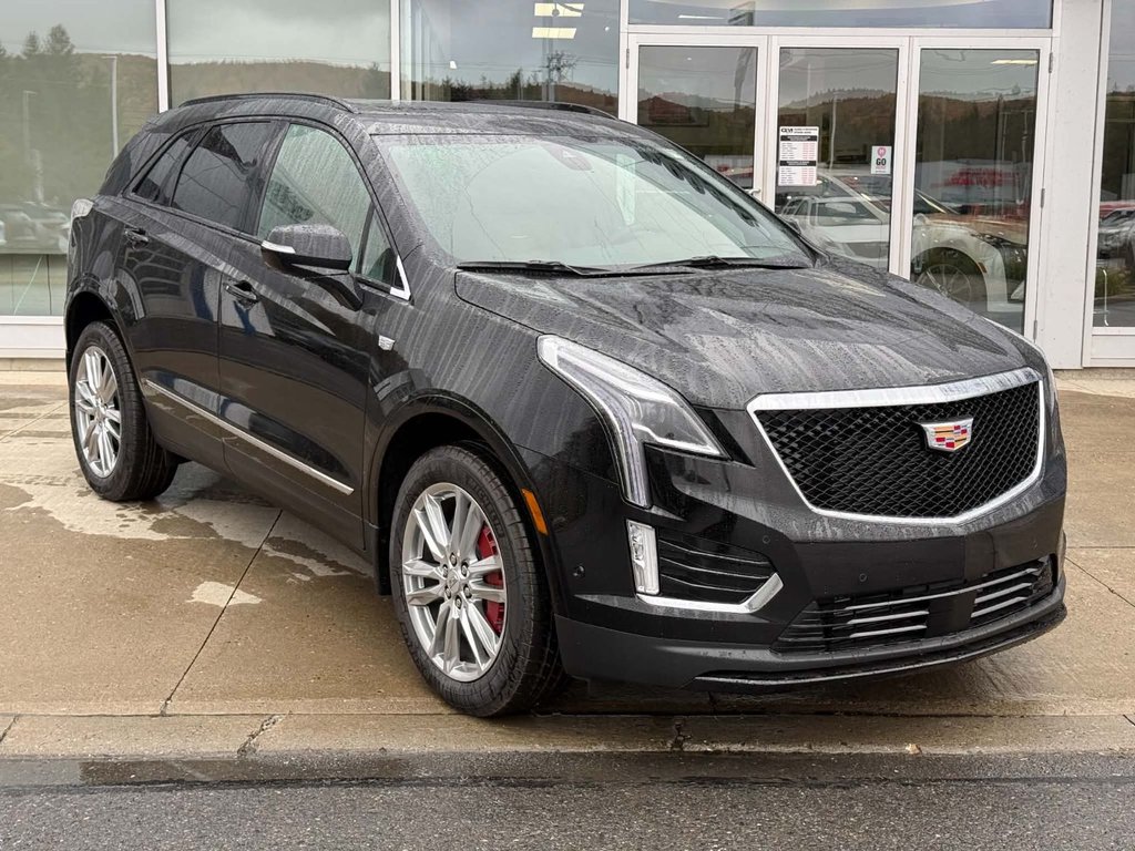 Cadillac XT5 Sport 2026 à Edmundston, Nouveau-Brunswick - 2 - w1024h768px
