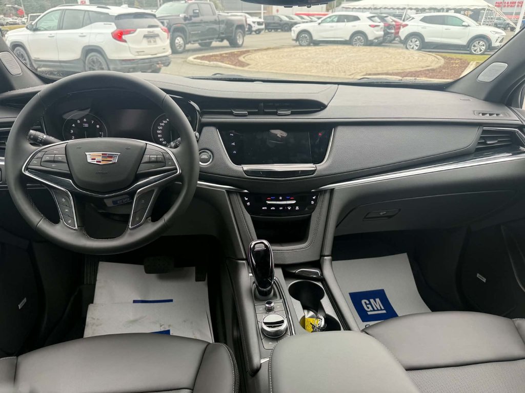 2026 Cadillac XT5 Premium Luxury in Edmundston, New Brunswick - 13 - w1024h768px