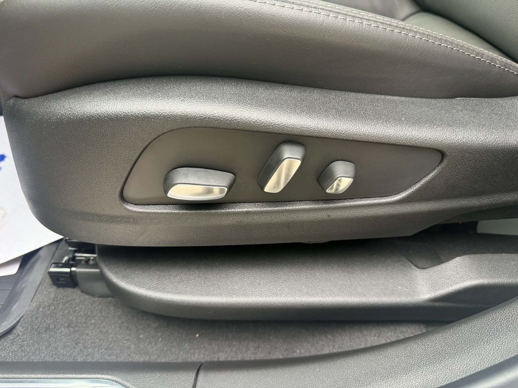 2026 Cadillac XT5 Premium Luxury in Edmundston, New Brunswick - 15 - w1024h768px