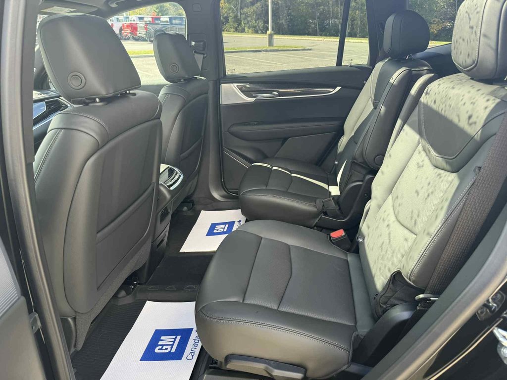 2025 Cadillac XT6 Sport in Edmundston, New Brunswick - 15 - w1024h768px