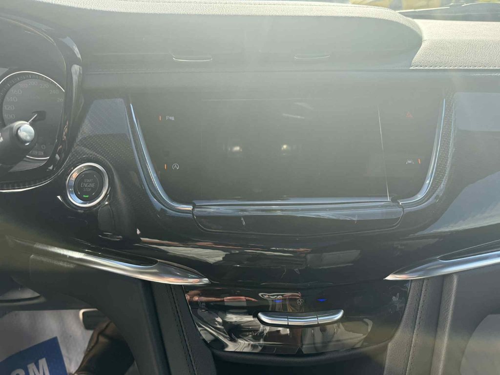 2025 Cadillac XT6 Sport in Edmundston, New Brunswick - 9 - w1024h768px