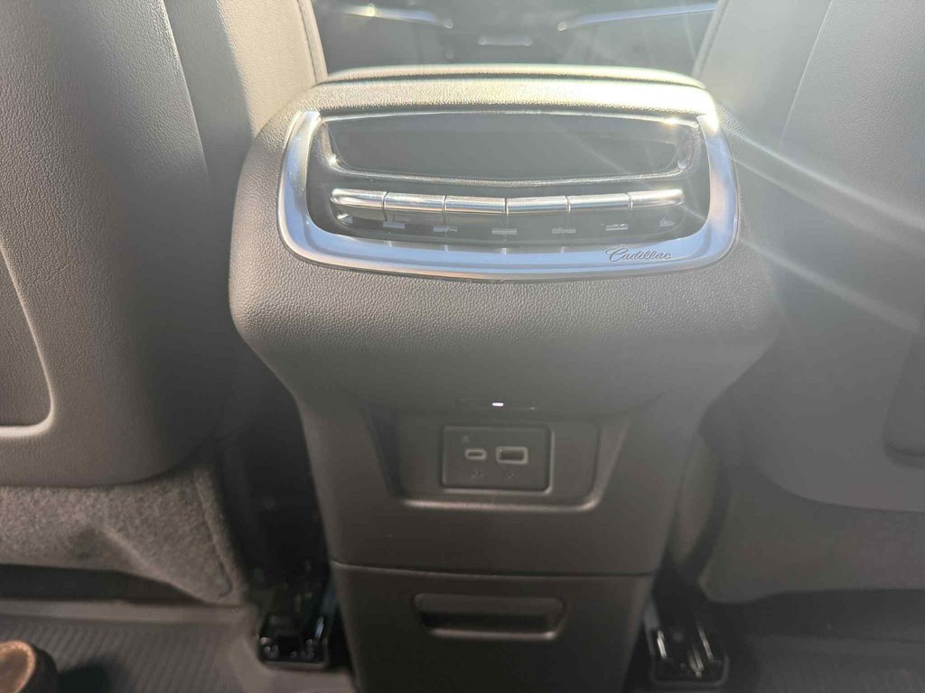2025 Cadillac XT6 Sport in Edmundston, New Brunswick - 16 - w1024h768px