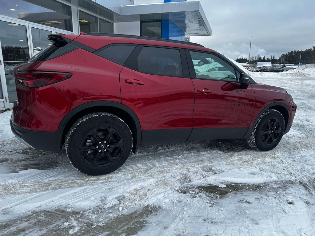 2025 Chevrolet Blazer True North in Edmundston, New Brunswick - 3 - w1024h768px