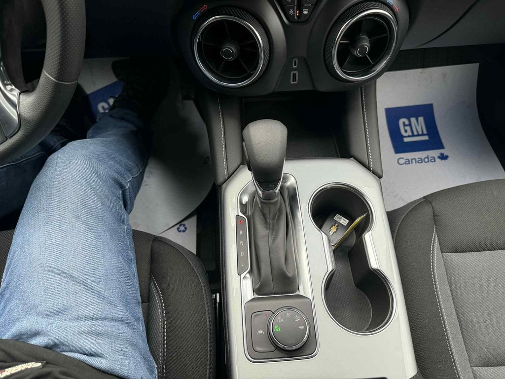 2025 Chevrolet Blazer LT in Edmundston, New Brunswick - 10 - w1024h768px