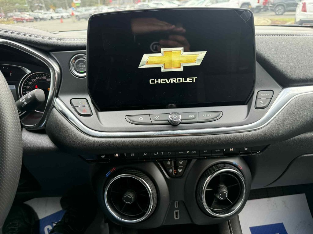 2025 Chevrolet Blazer LT in Edmundston, New Brunswick - 14 - w1024h768px