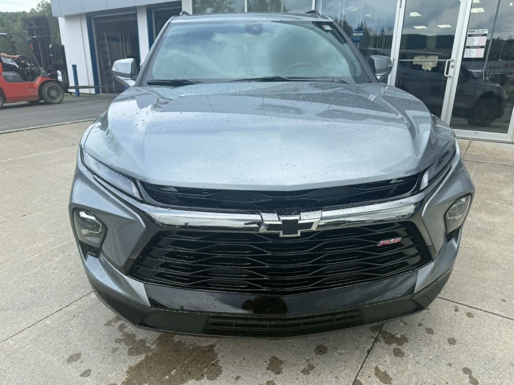 Chevrolet Blazer RS 2026 à Edmundston, Nouveau-Brunswick - 3 - w1024h768px