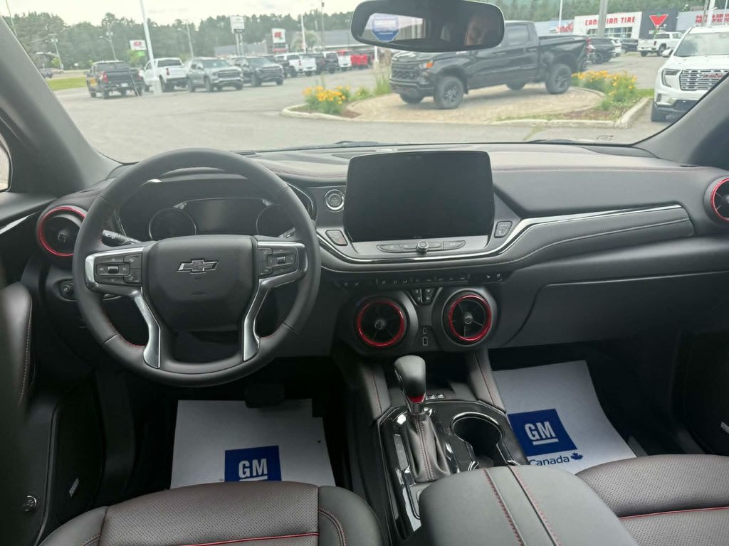 Chevrolet Blazer RS 2026 à Edmundston, Nouveau-Brunswick - 9 - w1024h768px