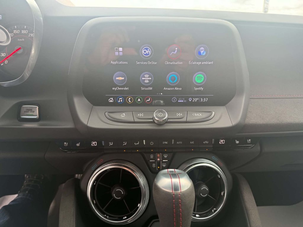2020 Chevrolet Camaro ZL1 in Edmundston, New Brunswick - 11 - w1024h768px