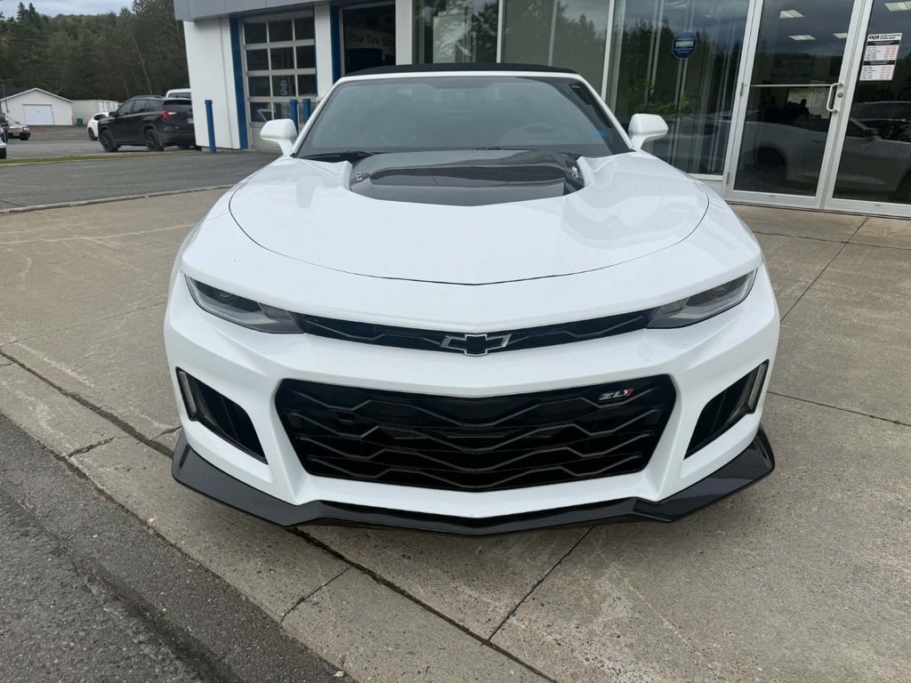 2020 Chevrolet Camaro ZL1 in Edmundston, New Brunswick - 3 - w1024h768px