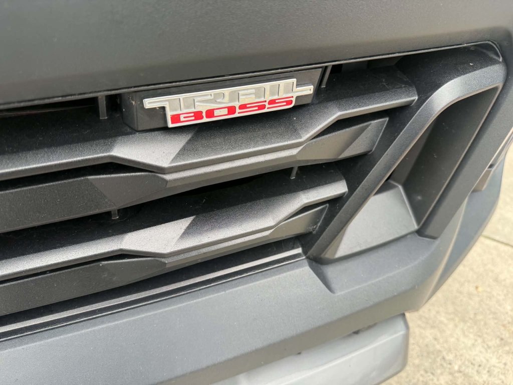 2023 Chevrolet Colorado 4WD Trail Boss in Edmundston, New Brunswick - 14 - w1024h768px