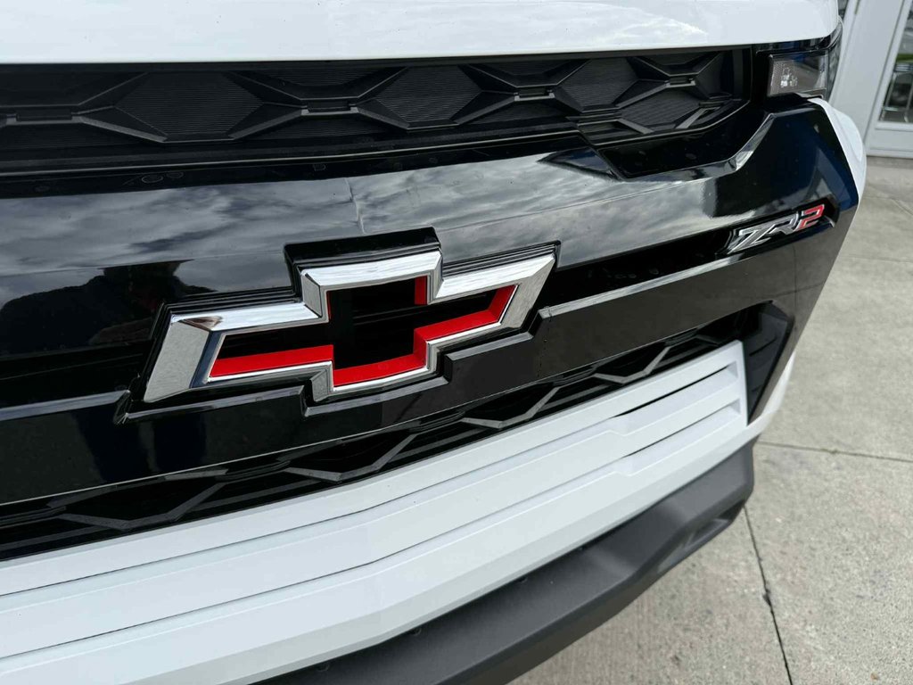 2026 Chevrolet Colorado ZR2 in Edmundston, New Brunswick - 3 - w1024h768px