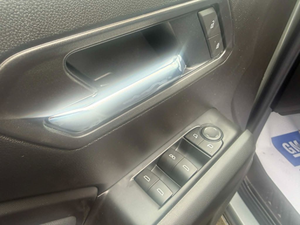 2026 Chevrolet Colorado LT in Edmundston, New Brunswick - 10 - w1024h768px