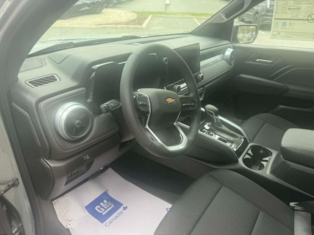 2026 Chevrolet Colorado LT in Edmundston, New Brunswick - 11 - w1024h768px