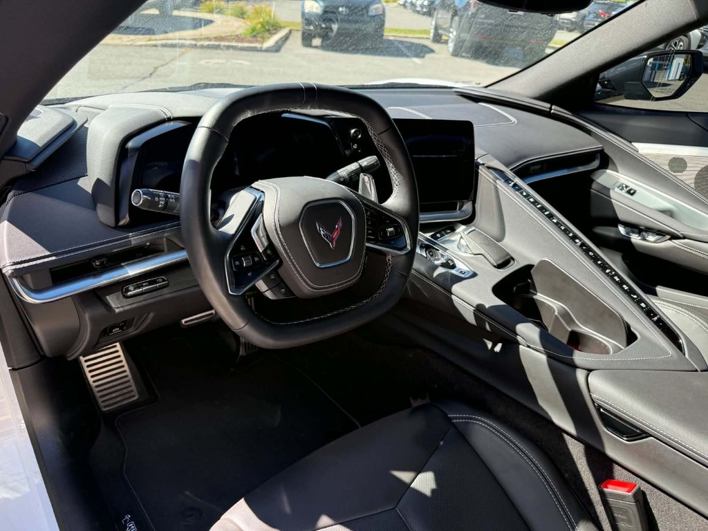 2025 Chevrolet Corvette 2LT in Edmundston, New Brunswick - 15 - w1024h768px