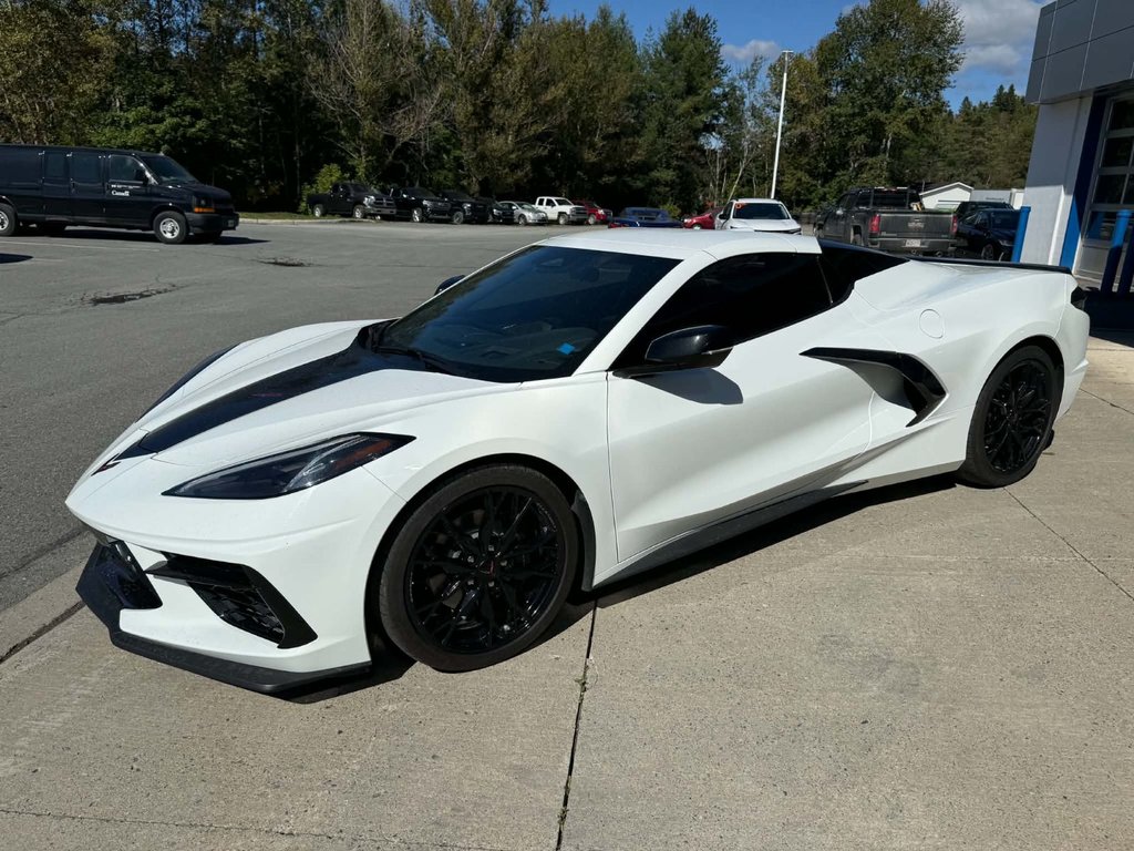 2025 Chevrolet Corvette 2LT in Edmundston, New Brunswick - 4 - w1024h768px