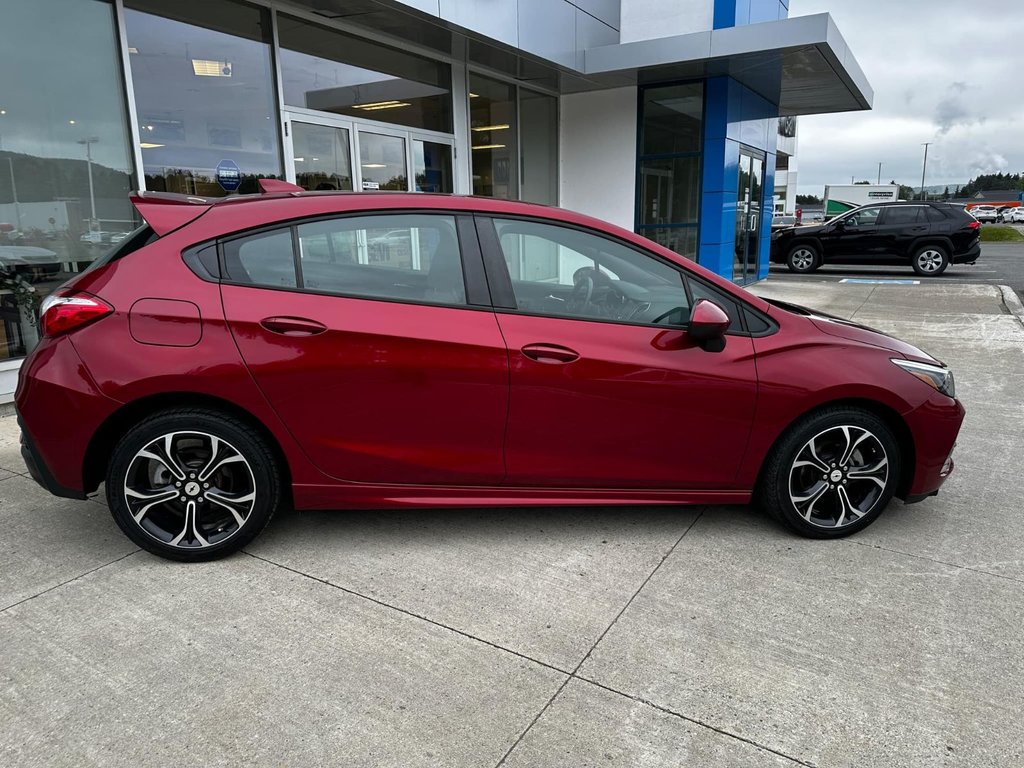 2019  Cruze LT in Edmundston, New Brunswick - 3 - w1024h768px