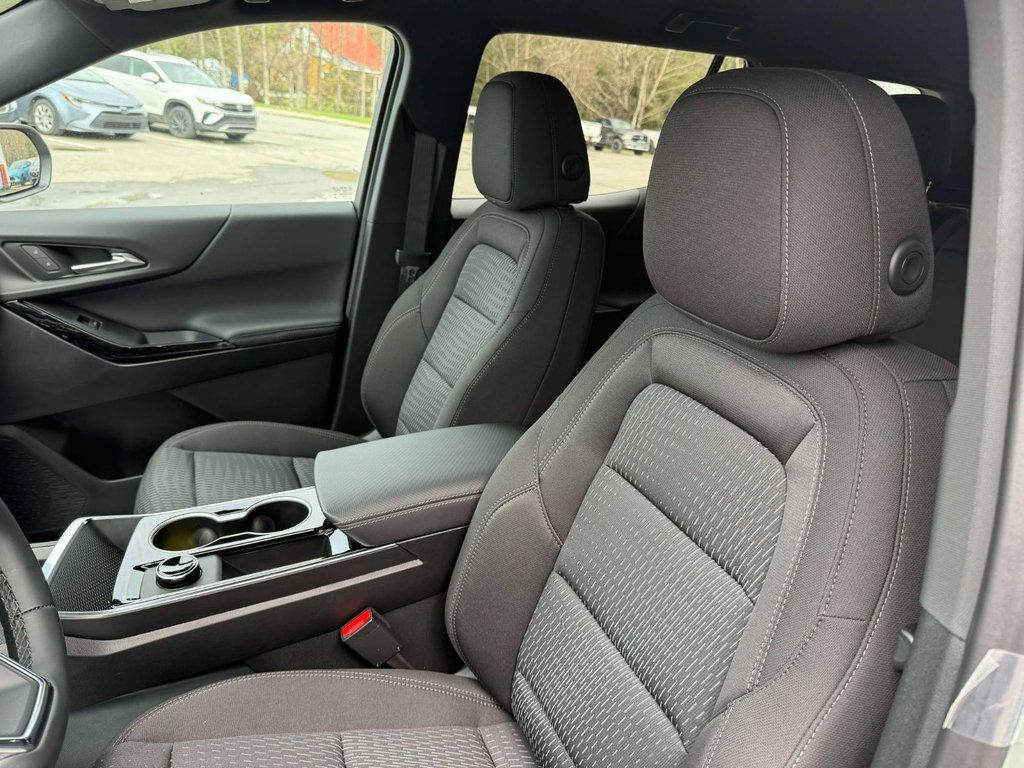 2026 Chevrolet Equinox LT in Edmundston, New Brunswick - 16 - w1024h768px