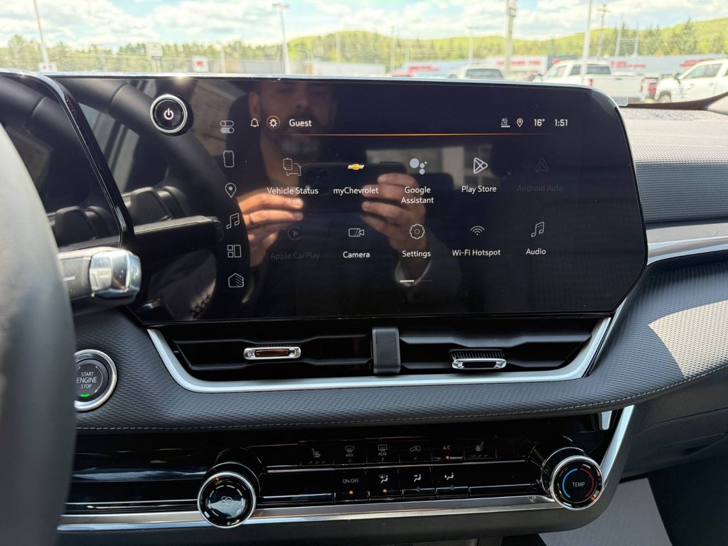 2026 Chevrolet Equinox LT in Edmundston, New Brunswick - 17 - w1024h768px