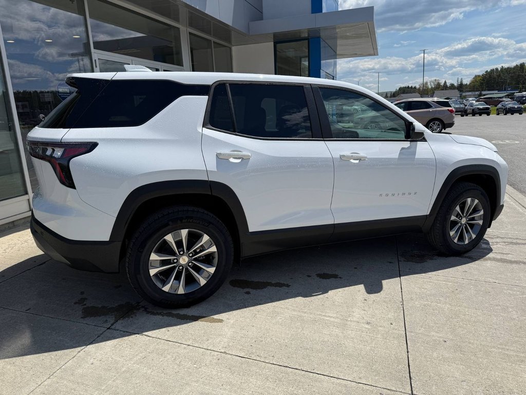 2026 Chevrolet Equinox LT in Edmundston, New Brunswick - 5 - w1024h768px