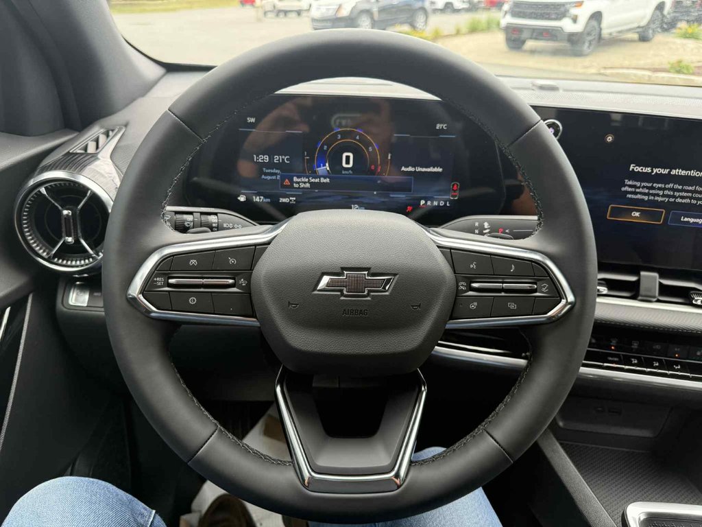 2026 Chevrolet Equinox LT in Edmundston, New Brunswick - 11 - w1024h768px