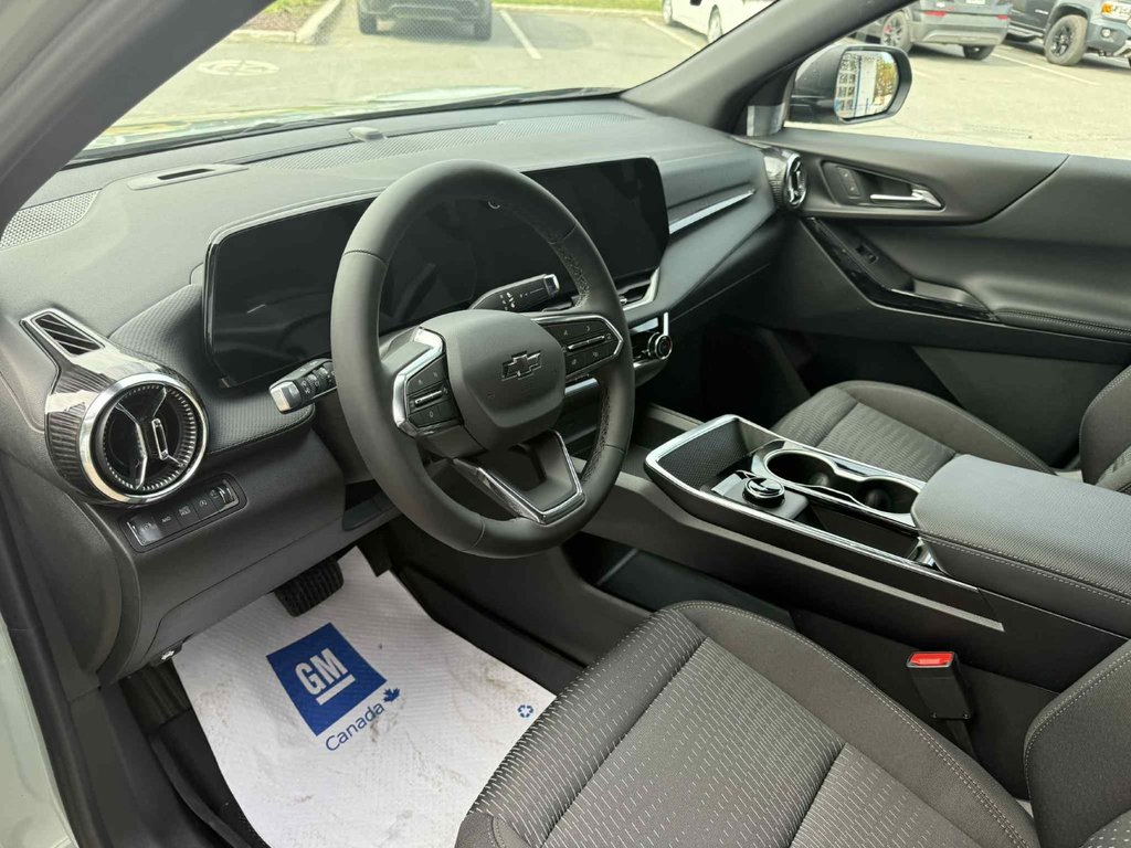 2026 Chevrolet Equinox LT in Edmundston, New Brunswick - 9 - w1024h768px