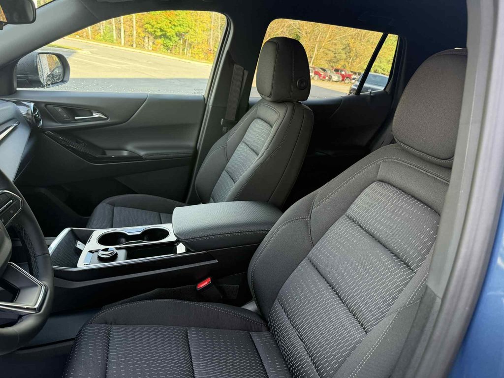 2026 Chevrolet Equinox LT in Edmundston, New Brunswick - 14 - w1024h768px
