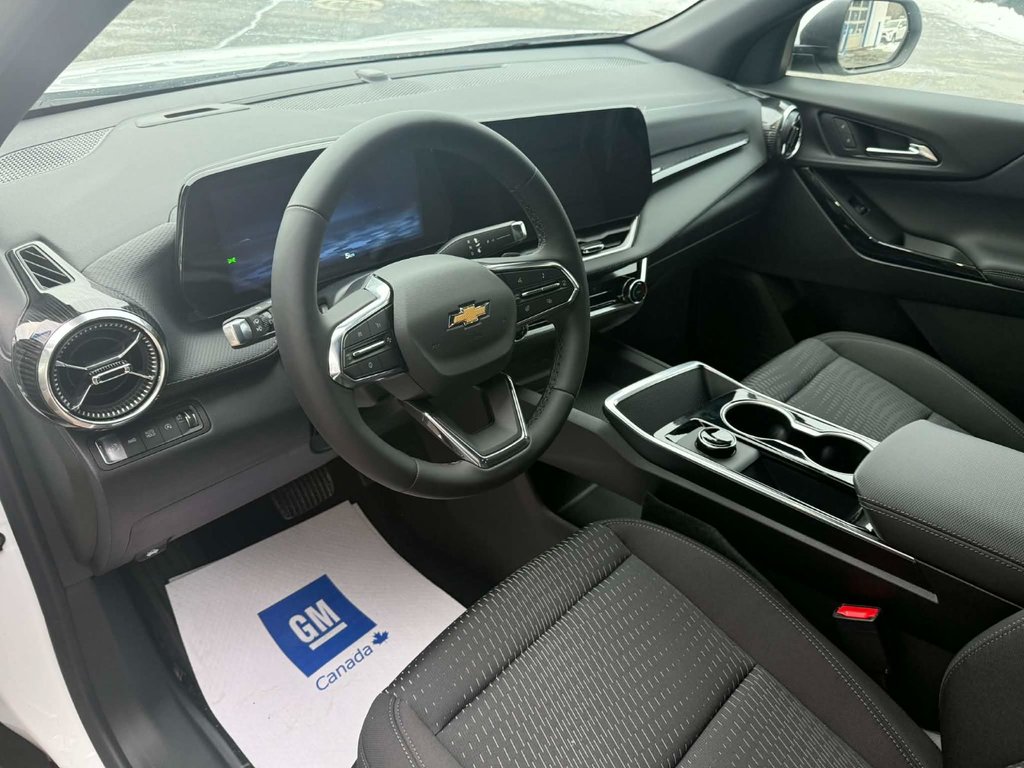 2026 Chevrolet Equinox LT in Edmundston, New Brunswick - 9 - w1024h768px