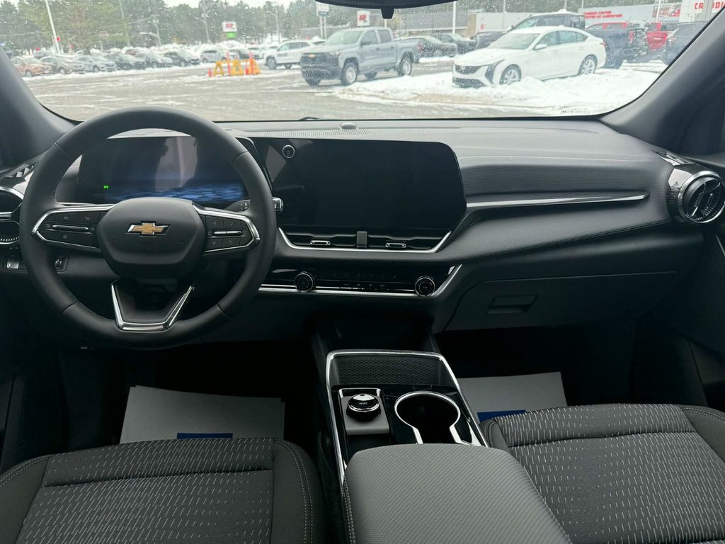 2026 Chevrolet Equinox LT in Edmundston, New Brunswick - 16 - w1024h768px