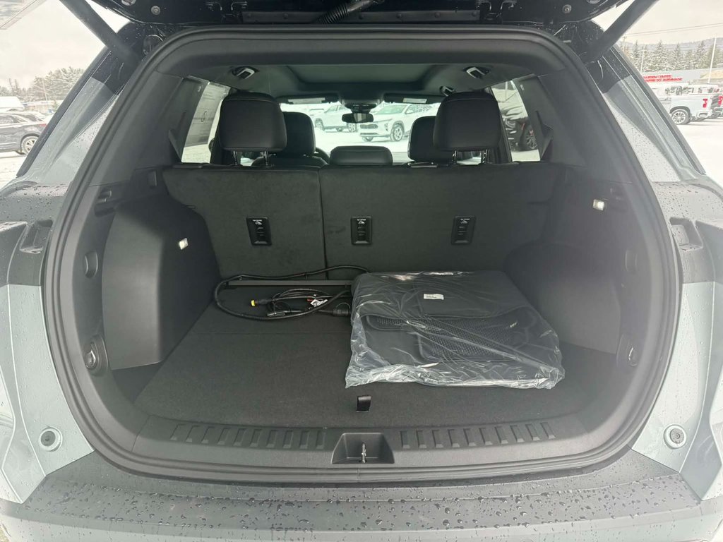 2026 Chevrolet Equinox RS in Edmundston, New Brunswick - 7 - w1024h768px