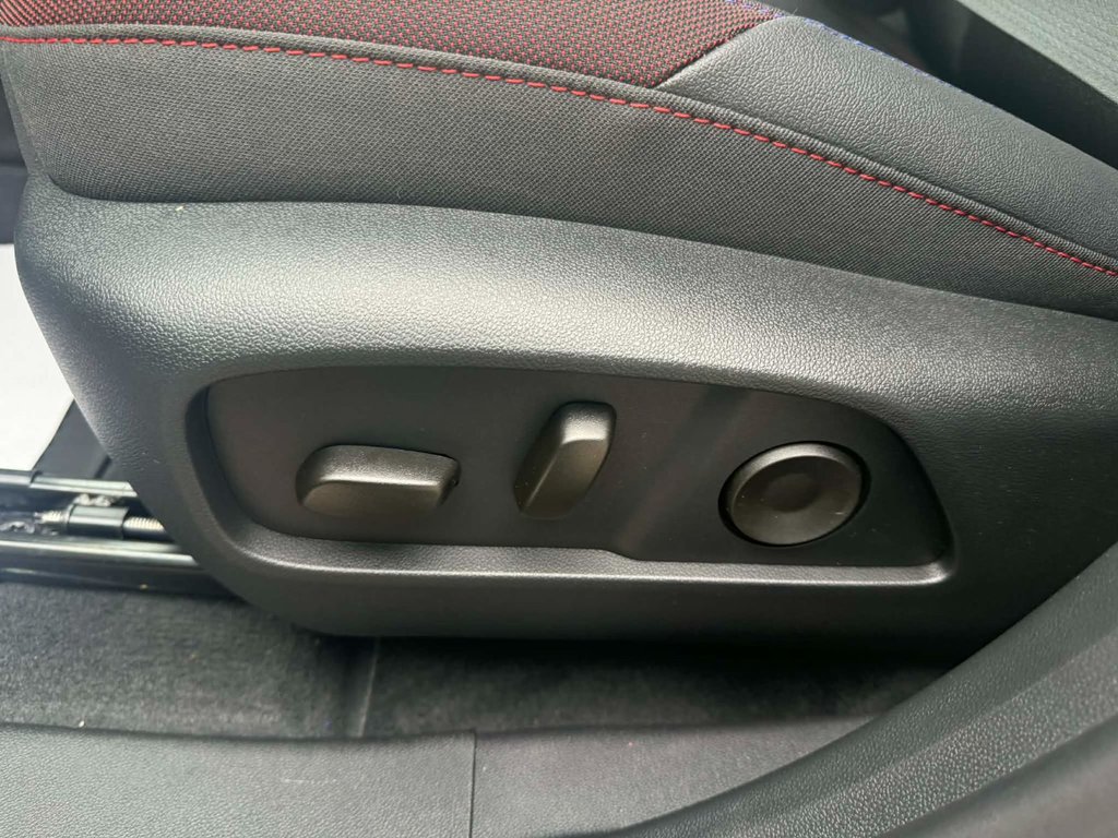 Chevrolet Equinox RS 2026 à Edmundston, Nouveau-Brunswick - 14 - w1024h768px