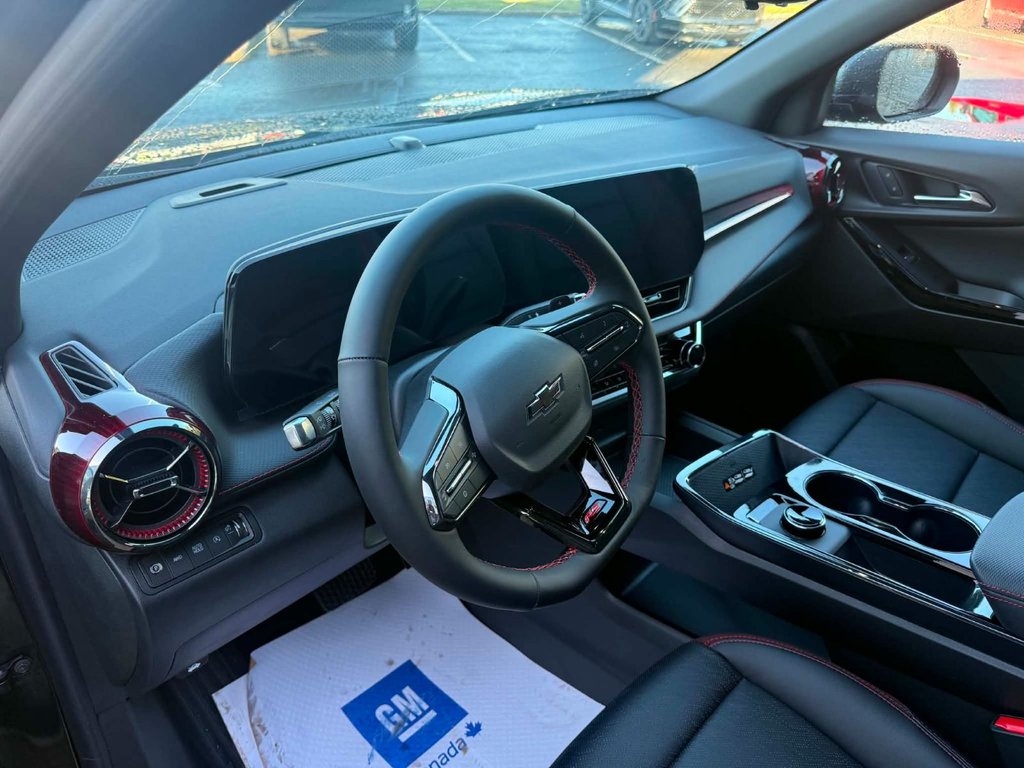 2027 Chevrolet Equinox RS in Edmundston, New Brunswick - 18 - w1024h768px