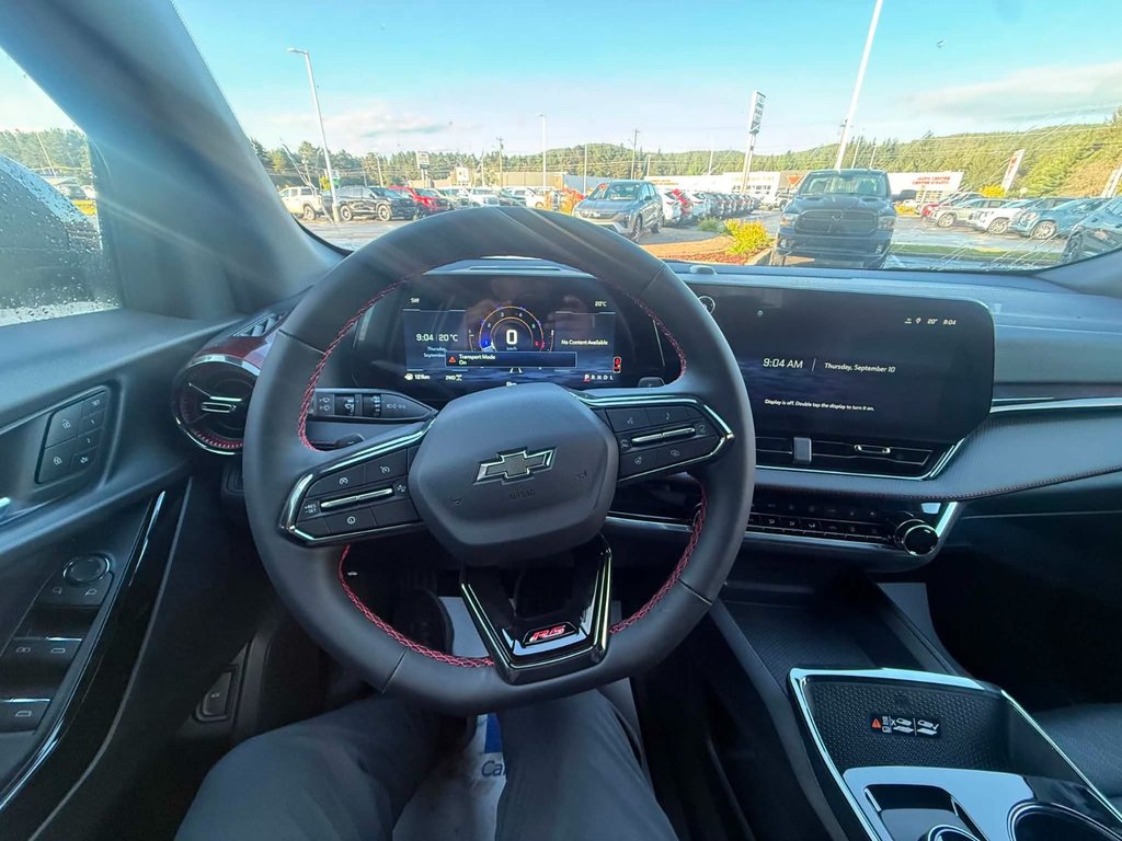 2027 Chevrolet Equinox RS in Edmundston, New Brunswick - 16 - w1024h768px