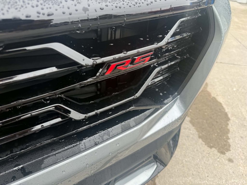 2027 Chevrolet Equinox RS in Edmundston, New Brunswick - 17 - w1024h768px