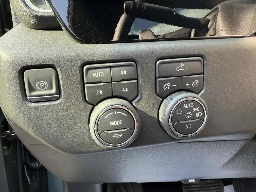 Chevrolet Silverado 1500 LT Trail Boss 2026 à Edmundston, Nouveau-Brunswick - 19 - w1024h768px