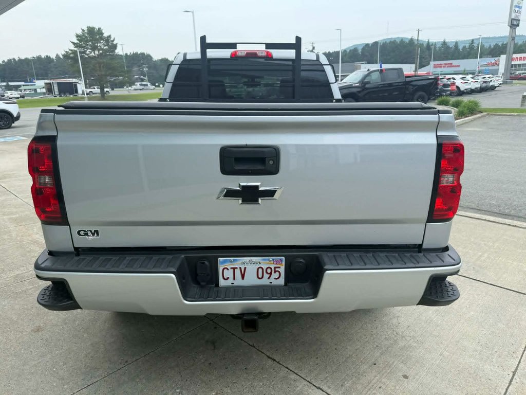 2017 Chevrolet Silverado 1500 Custom in Edmundston, New Brunswick - 7 - w1024h768px