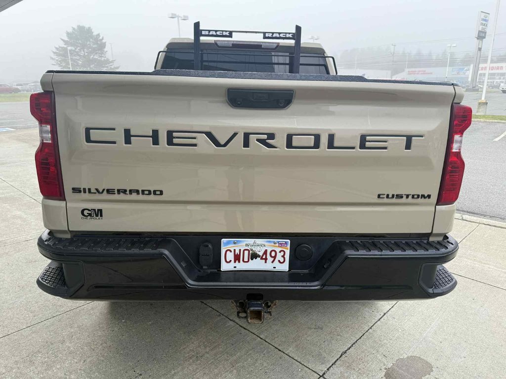Chevrolet Silverado 1500 Custom Trail Boss 2022 à Edmundston, Nouveau-Brunswick - 7 - w1024h768px