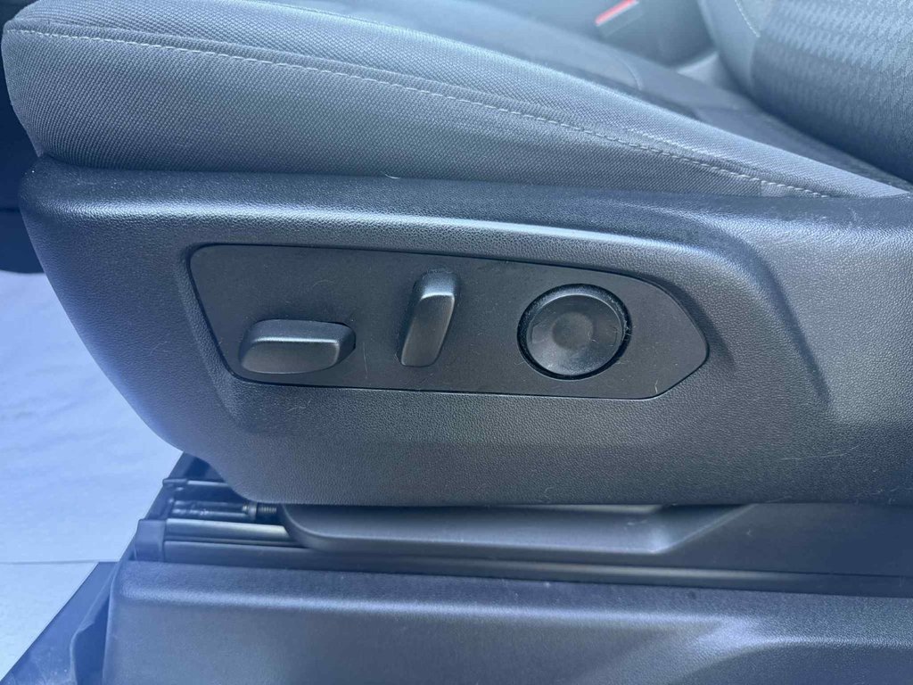 2022 Chevrolet Silverado 1500 RST in Edmundston, New Brunswick - 12 - w1024h768px