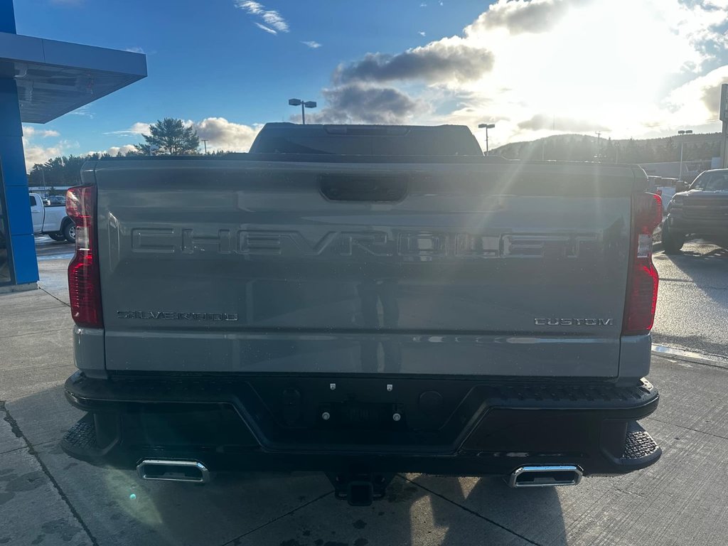 2025  Silverado 1500 Custom Trail Boss in Edmundston, New Brunswick - 5 - w1024h768px