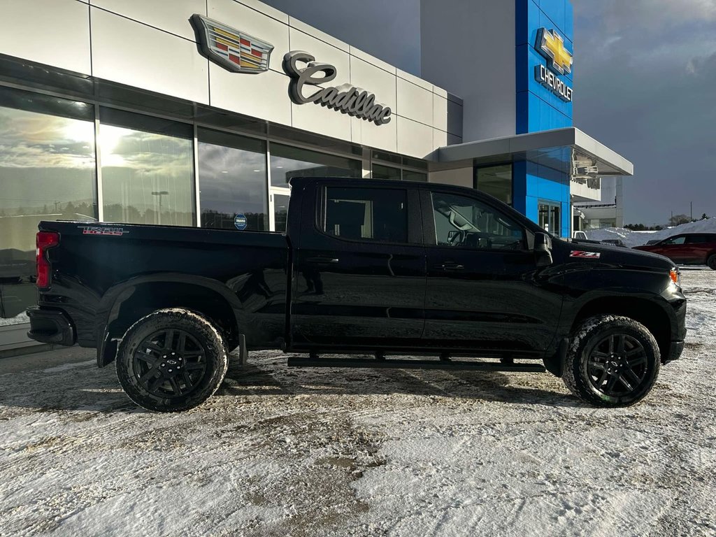 2025 Chevrolet Silverado 1500 LT Trail Boss in Edmundston, New Brunswick - 3 - w1024h768px