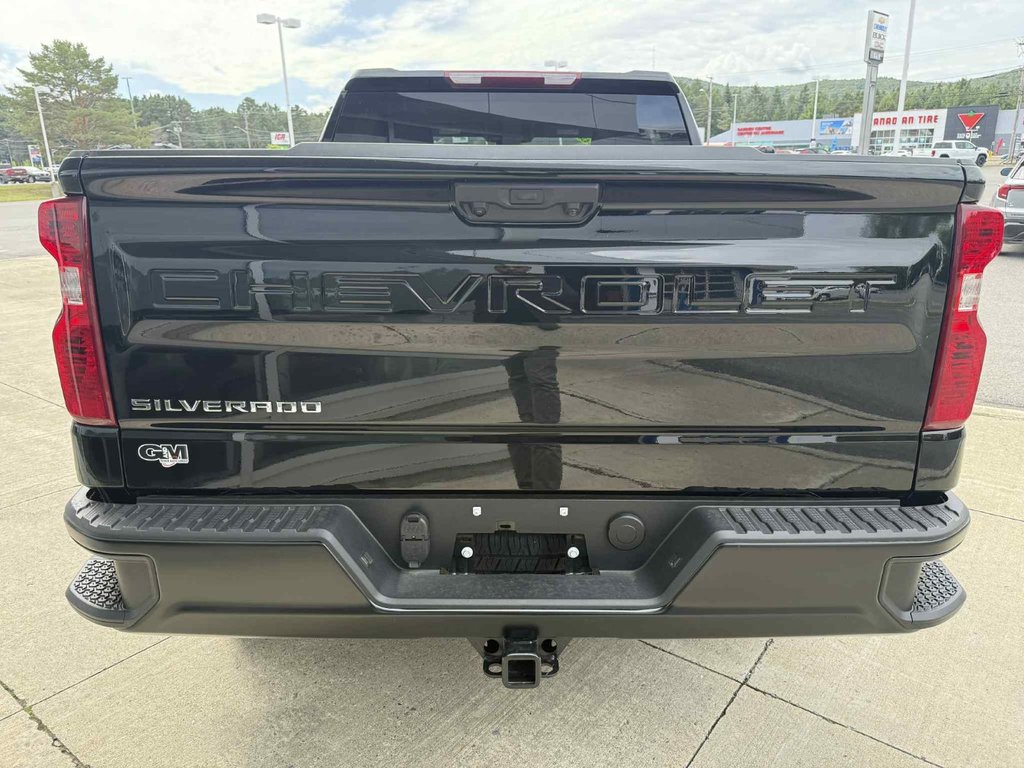 2025 Chevrolet Silverado 1500 WT in Edmundston, New Brunswick - 7 - w1024h768px