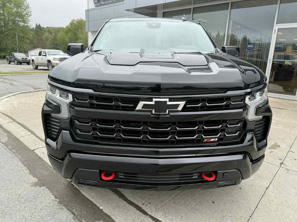 Chevrolet Silverado 1500 LT TRAIL BOSS 2025 à Edmundston, Nouveau-Brunswick - 3 - w1024h768px