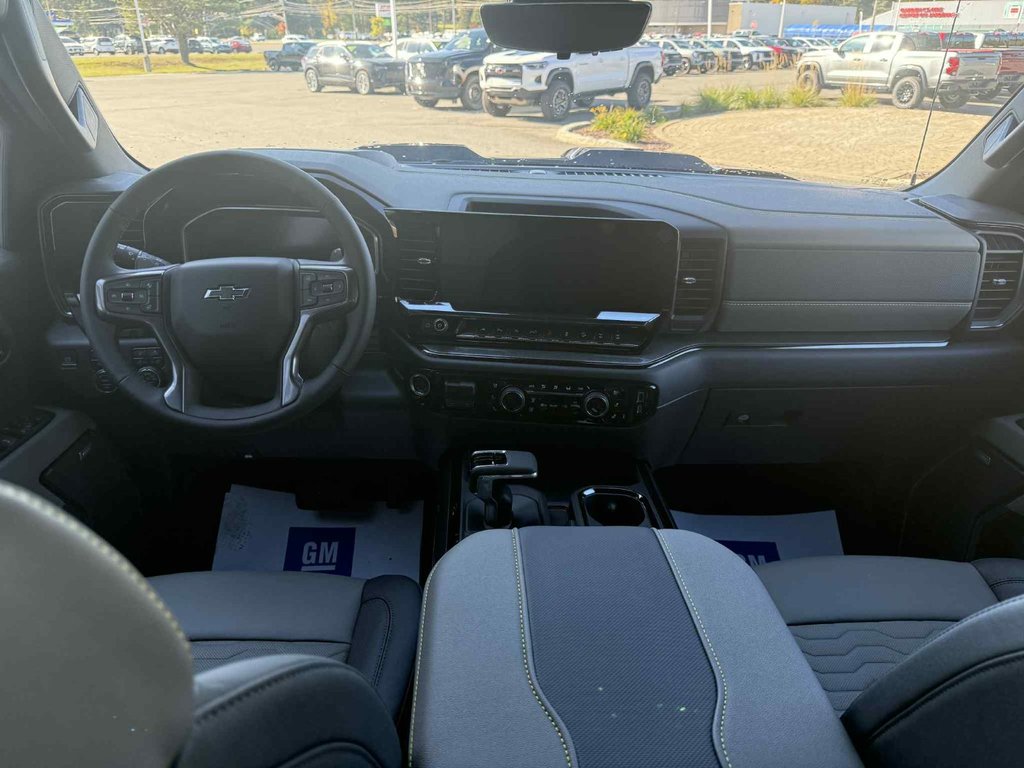 2026 Chevrolet Silverado 1500 ZR2 in Edmundston, New Brunswick - 13 - w1024h768px