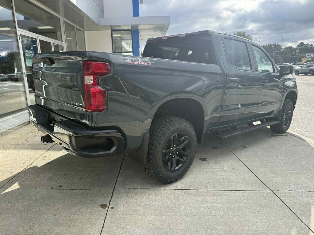 2026 Chevrolet Silverado 1500 Custom Trail Boss in Edmundston, New Brunswick - 5 - w1024h768px
