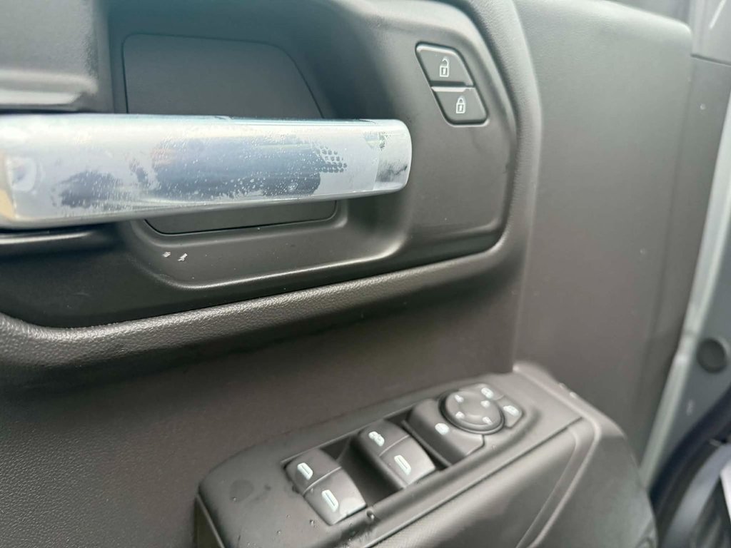 2026 Chevrolet Silverado 1500 Custom Trail Boss in Edmundston, New Brunswick - 13 - w1024h768px