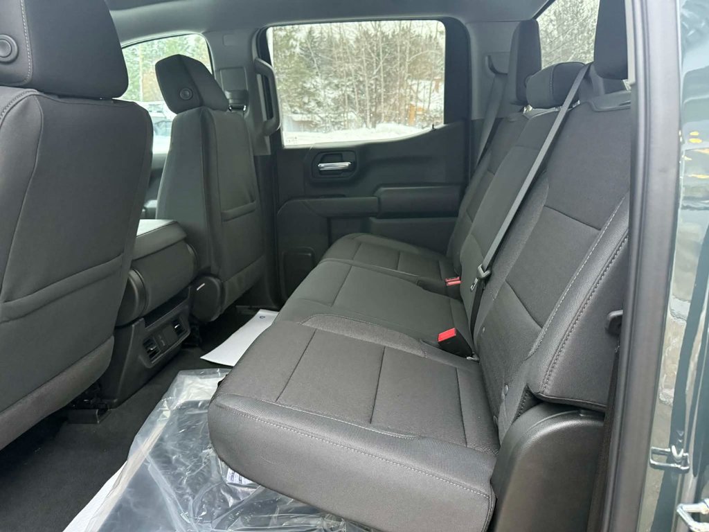 2026 Chevrolet Silverado 1500 Custom Trail Boss in Edmundston, New Brunswick - 9 - w1024h768px