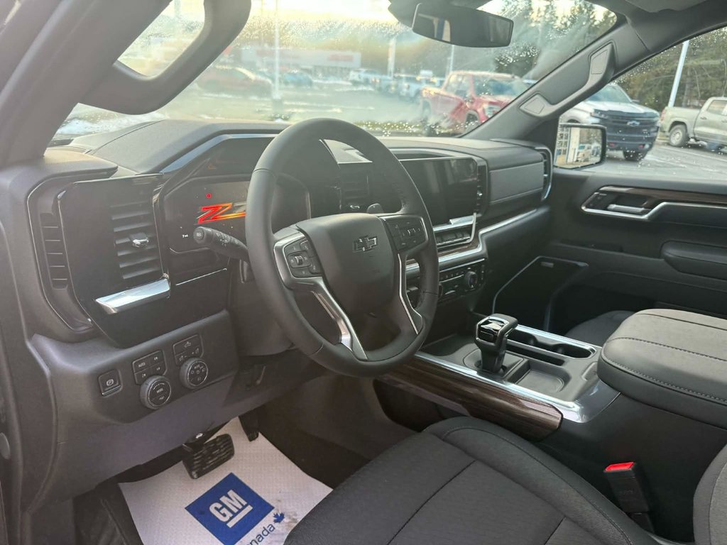 2026 Chevrolet Silverado 1500 RST in Edmundston, New Brunswick - 9 - w1024h768px