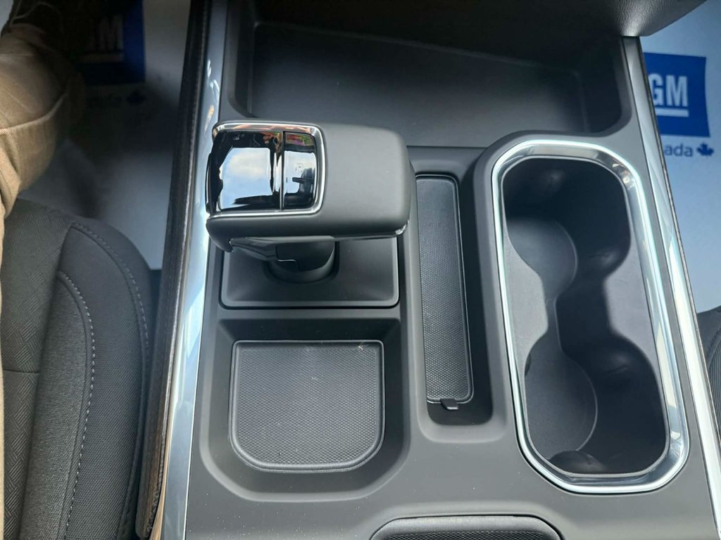 2026 Chevrolet Silverado 1500 RST in Edmundston, New Brunswick - 13 - w1024h768px